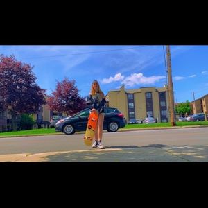 Meet your Posher, Kayla